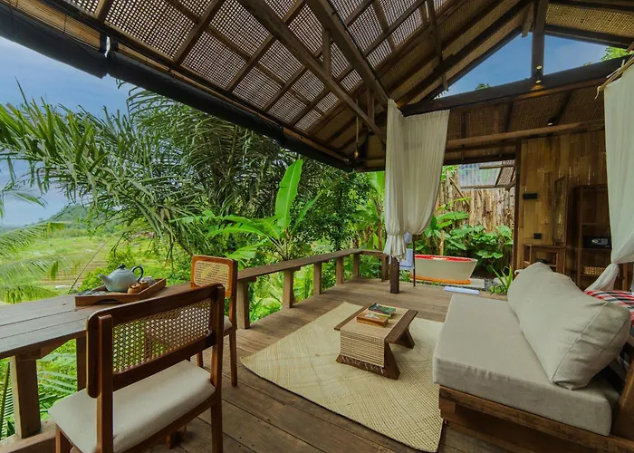 Lelangit Eco ロッジ *